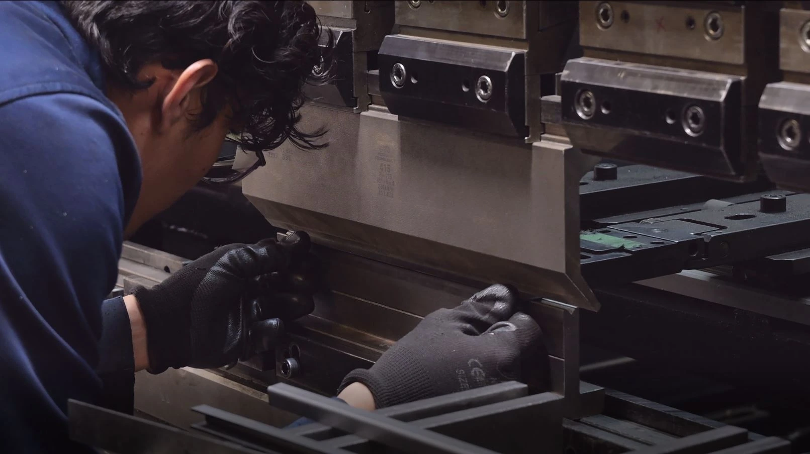 CNC bending steel plate